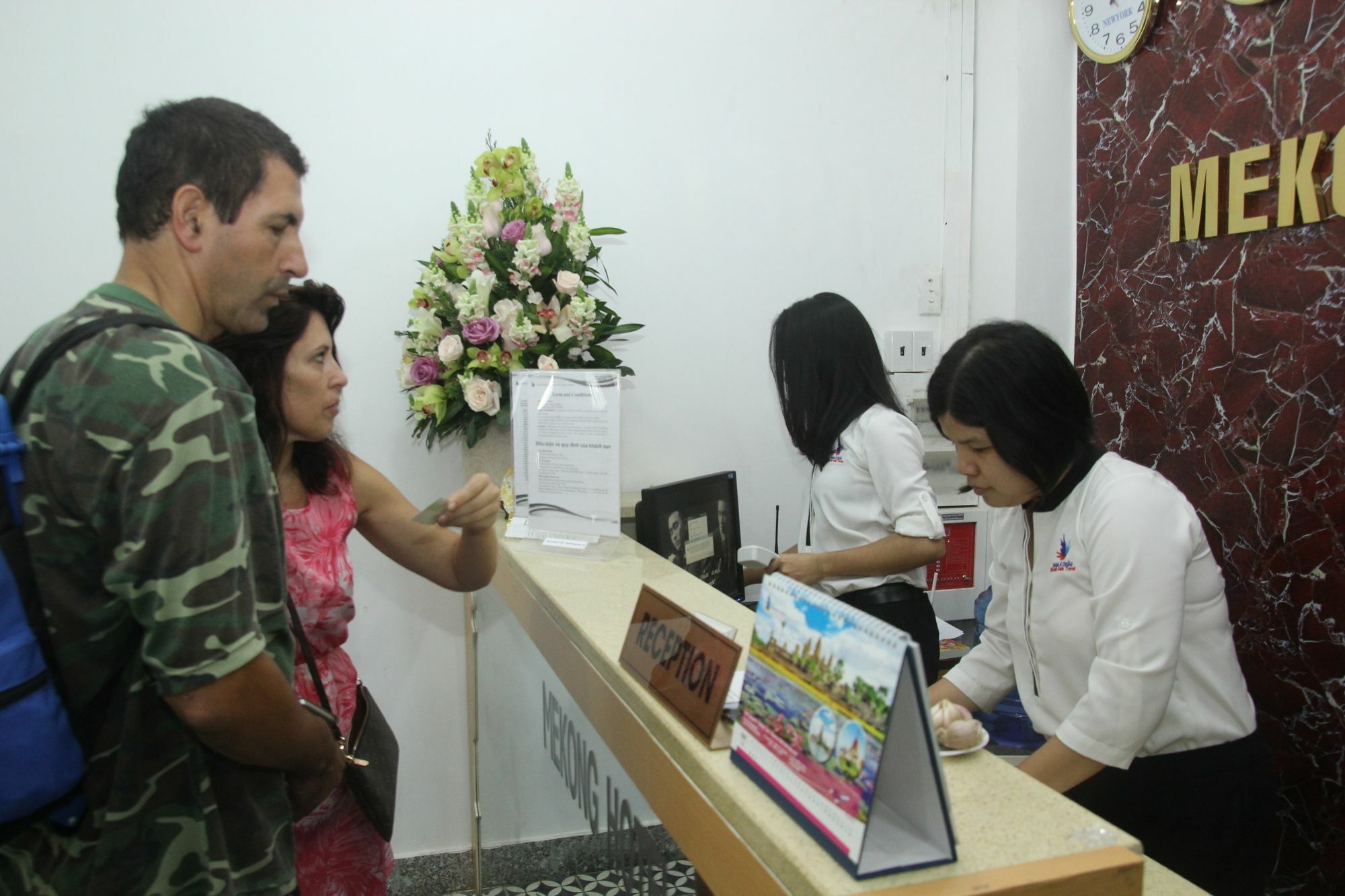 Mekong Saigon Hotel Хошимин Екстериор снимка